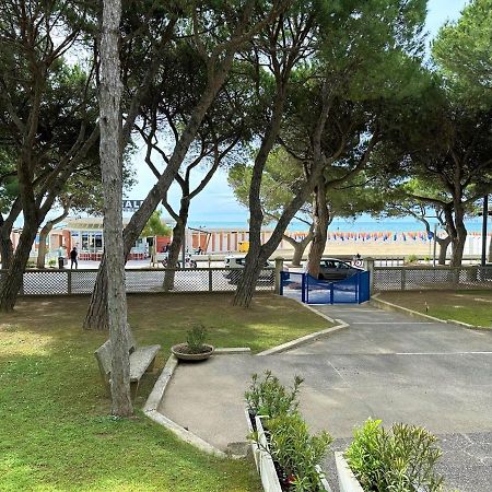 Blu Residence Lignano Sabbiadoro Extérieur photo